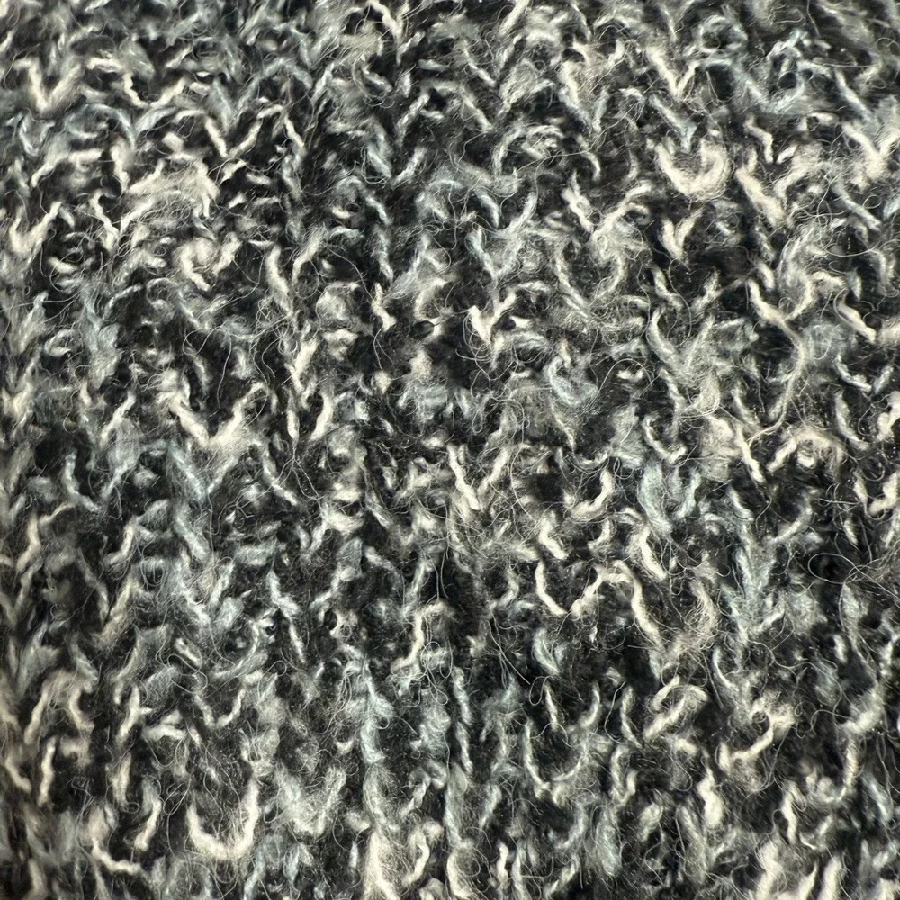 a.n.a‎ Black and White Textured Turtleneck Sweater size XS